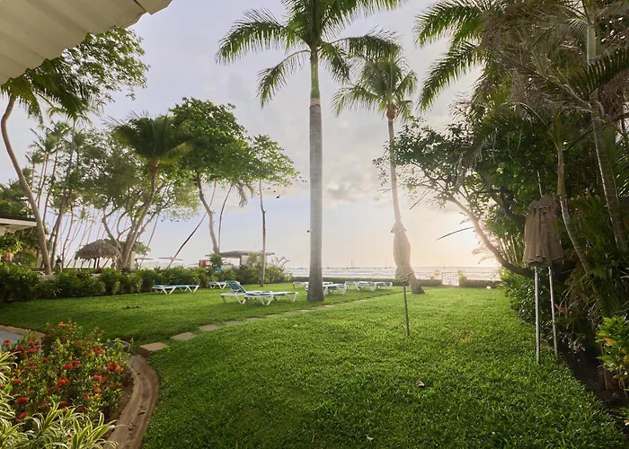 Perla De La Playa Beachfront *