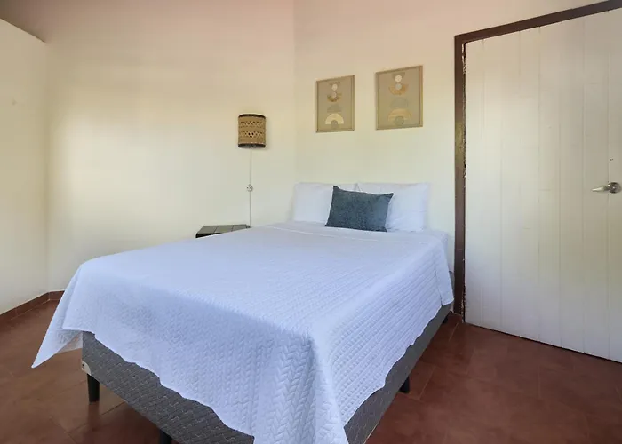 Perla De La Playa Beachfront Tamarindo