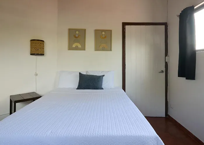 Perla De La Playa Beachfront Tamarindo